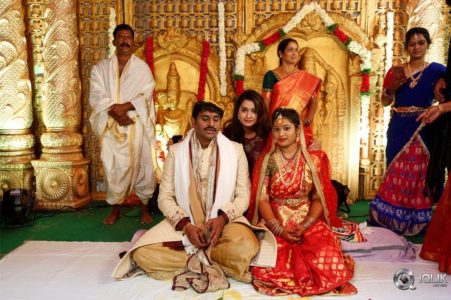 Celebrities-at-RX-100-Director-Ajay-Bhupathi-Wedding